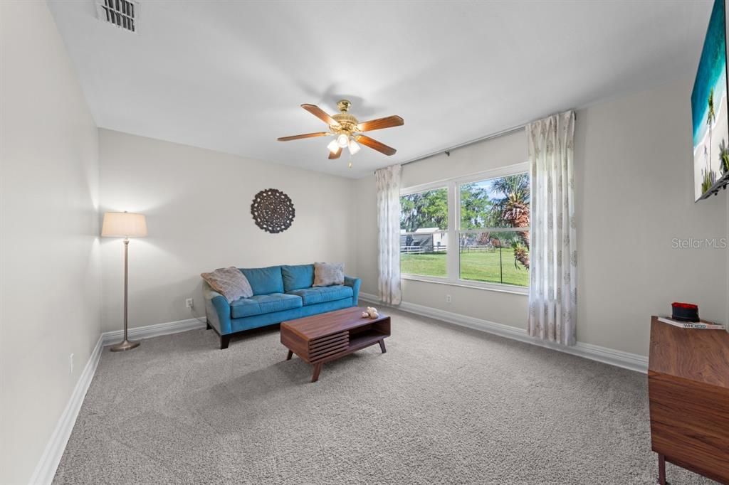 Activo con contrato: $459,000 (3 camas, 2 baños, 1794 Pies cuadrados)