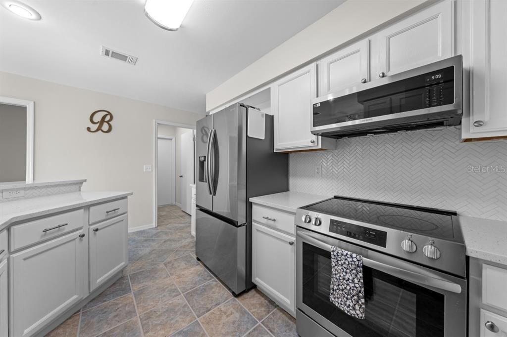 Activo con contrato: $459,000 (3 camas, 2 baños, 1794 Pies cuadrados)
