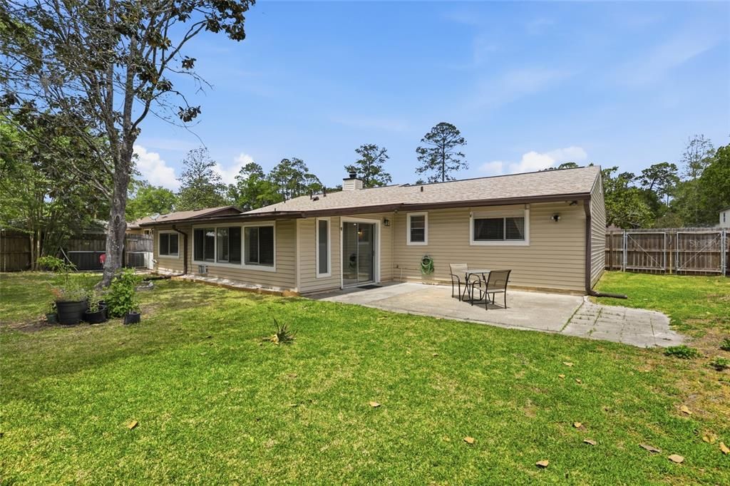 Active With Contract: $315,000 (3 beds, 2 baths, 1926 Square Feet)