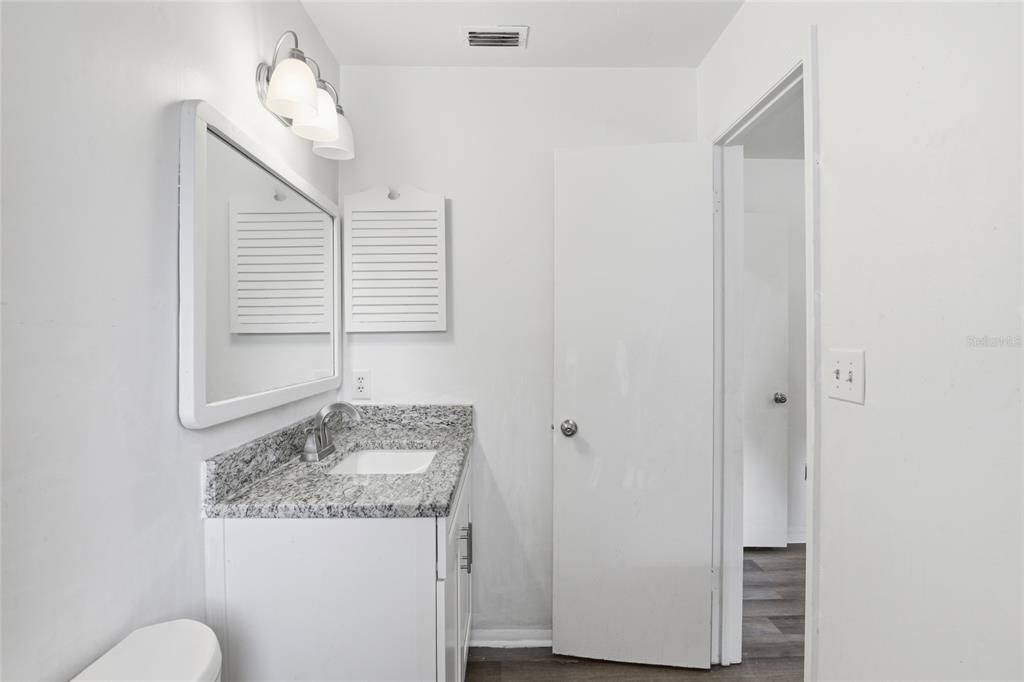 Active With Contract: $315,000 (3 beds, 2 baths, 1926 Square Feet)