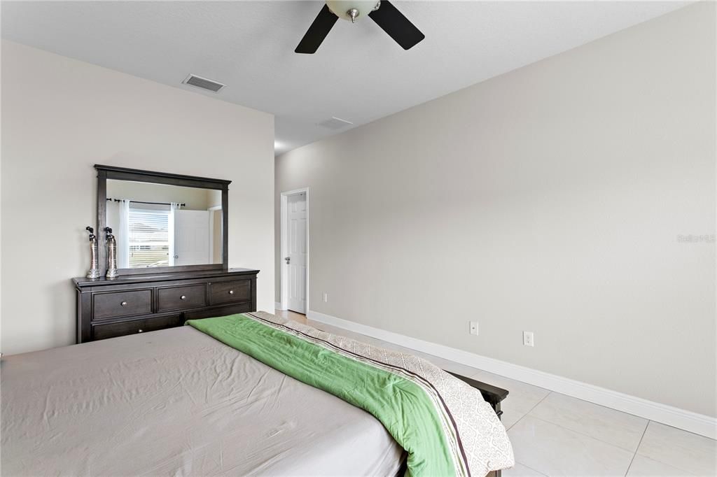 Active With Contract: $500,000 (4 beds, 2 baths, 2070 Square Feet)