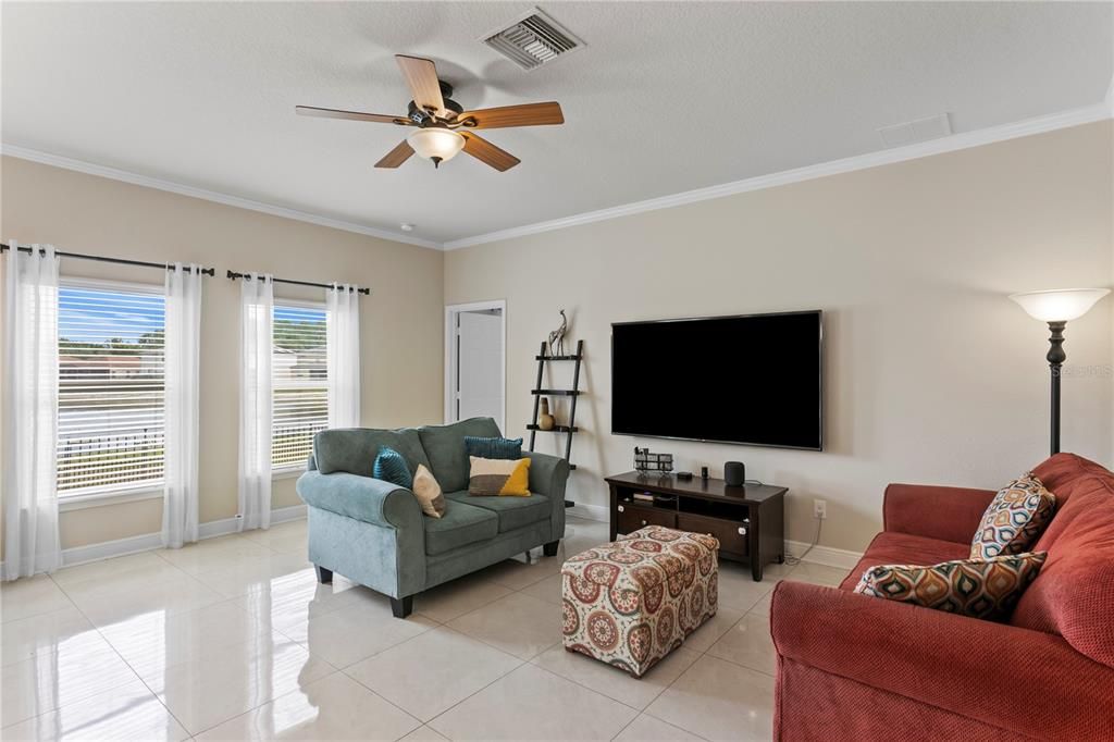 Active With Contract: $500,000 (4 beds, 2 baths, 2070 Square Feet)