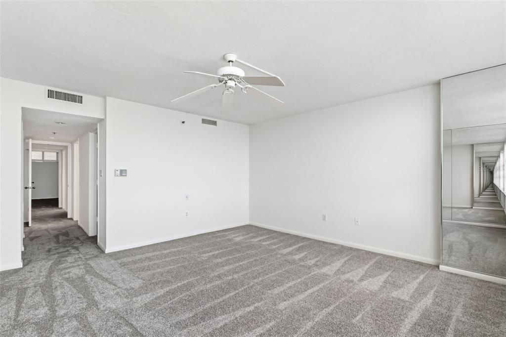 Active With Contract: $799,000 (2 beds, 2 baths, 1555 Square Feet)