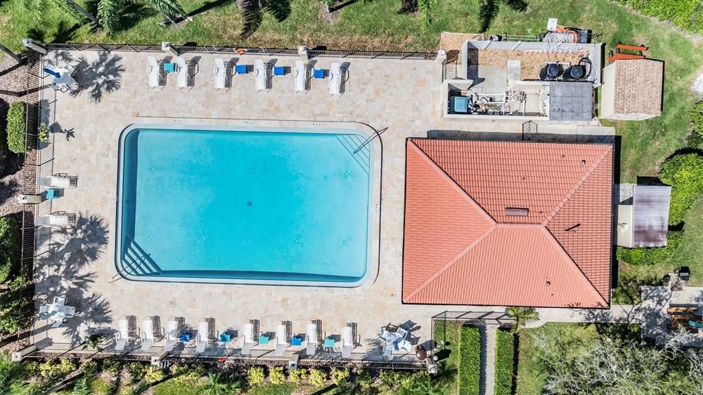 На продажу: $275,000 (2 спален, 2 ванн, 1300 Квадратных фут)