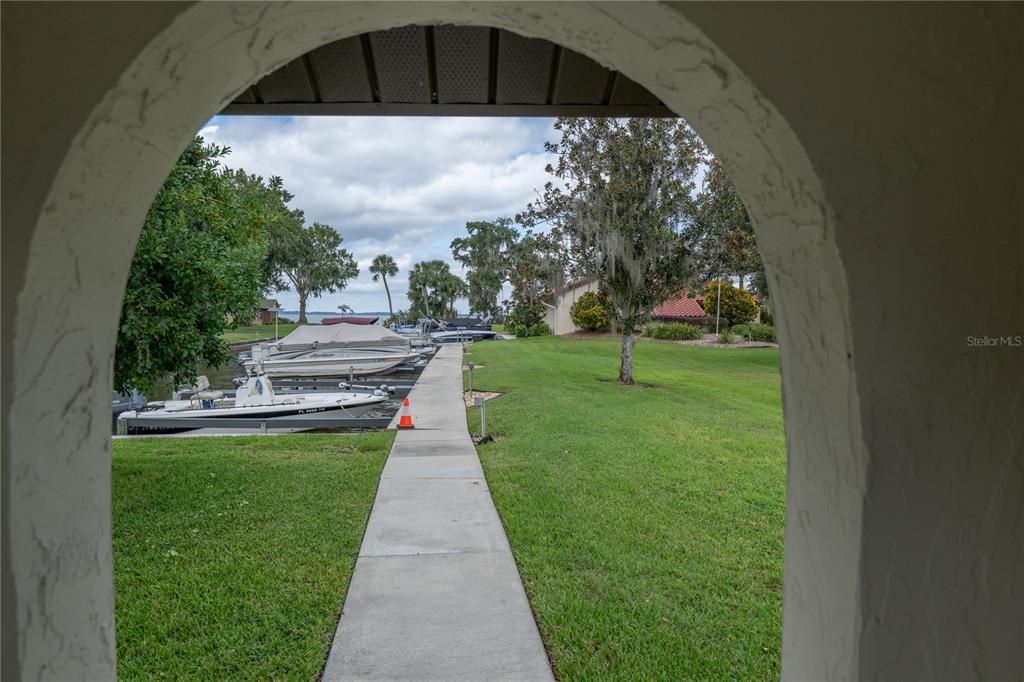 For Sale: $314,900 (3 beds, 2 baths, 1562 Square Feet)