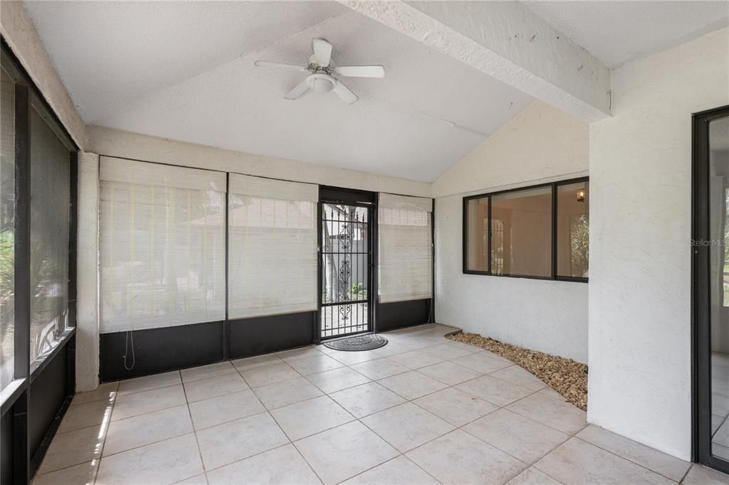 For Sale: $314,900 (3 beds, 2 baths, 1562 Square Feet)