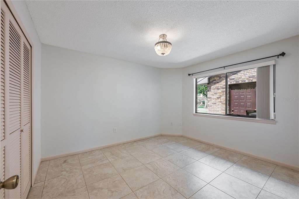 For Sale: $314,900 (3 beds, 2 baths, 1562 Square Feet)