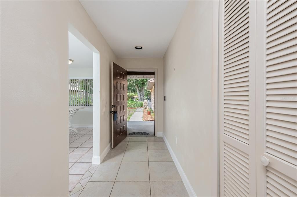 For Sale: $314,900 (3 beds, 2 baths, 1562 Square Feet)