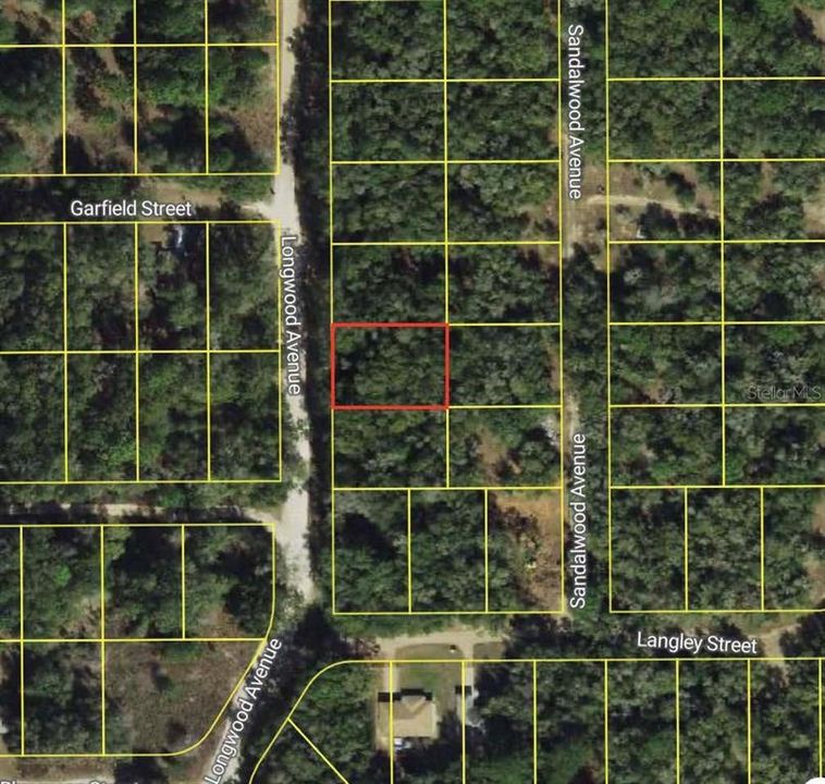 На продажу: $13,000 (0.23 acres)