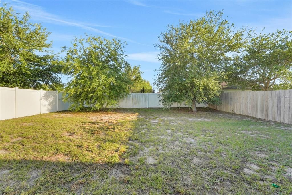En Venta: $299,999 (3 camas, 2 baños, 1483 Pies cuadrados)