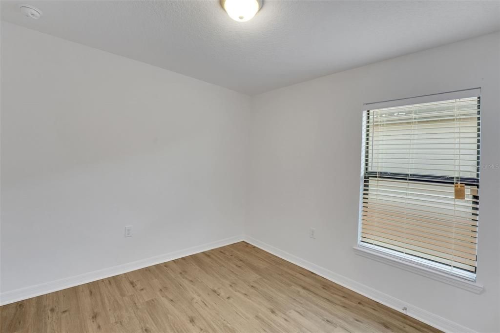 En Venta: $299,999 (3 camas, 2 baños, 1483 Pies cuadrados)