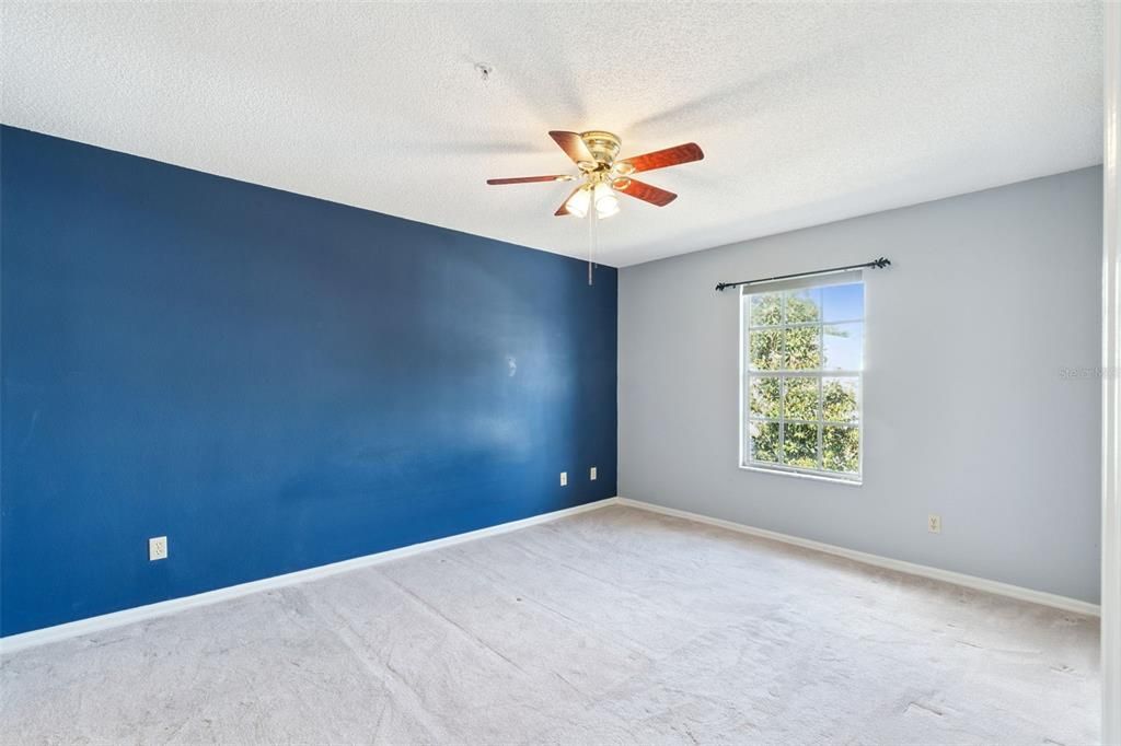 Activo con contrato: $219,900 (2 camas, 2 baños, 1080 Pies cuadrados)