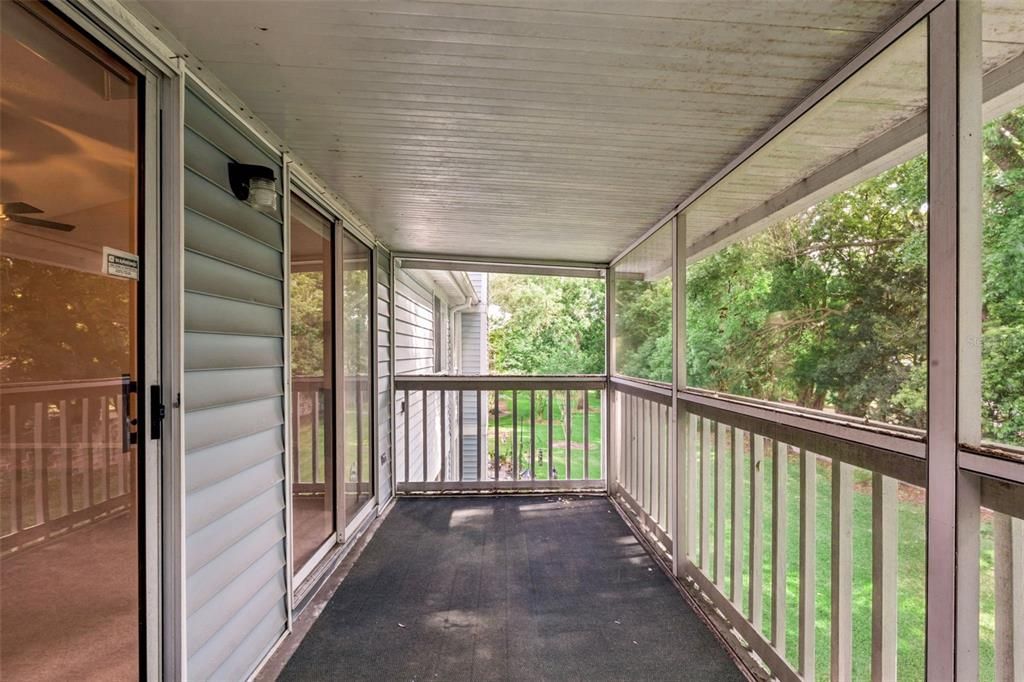 Activo con contrato: $219,900 (2 camas, 2 baños, 1080 Pies cuadrados)