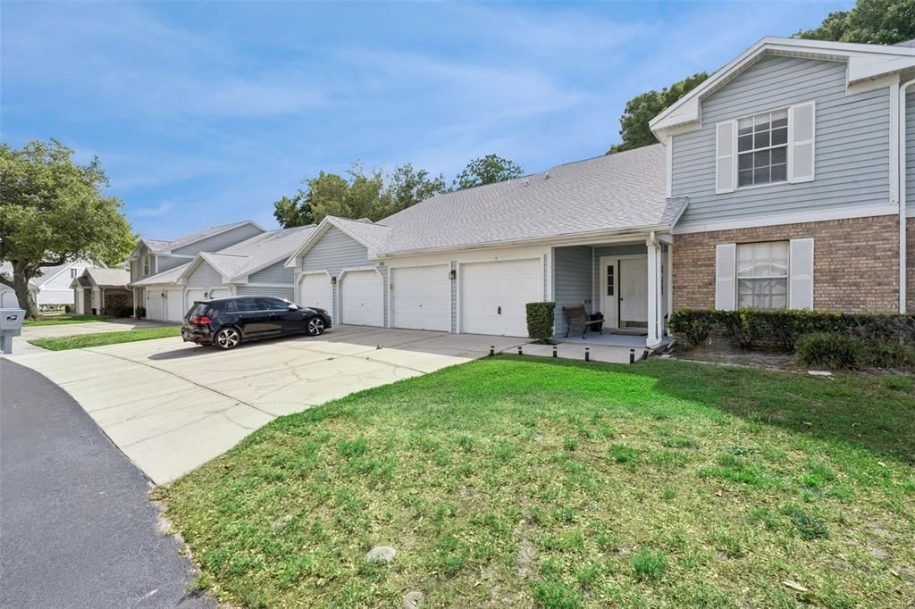 Activo con contrato: $219,900 (2 camas, 2 baños, 1080 Pies cuadrados)