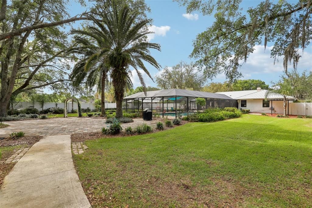 For Sale: $775,000 (3 beds, 3 baths, 1805 Square Feet)