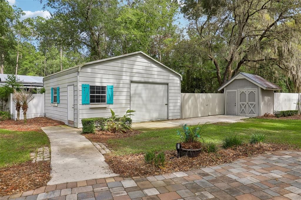 For Sale: $775,000 (3 beds, 3 baths, 1805 Square Feet)