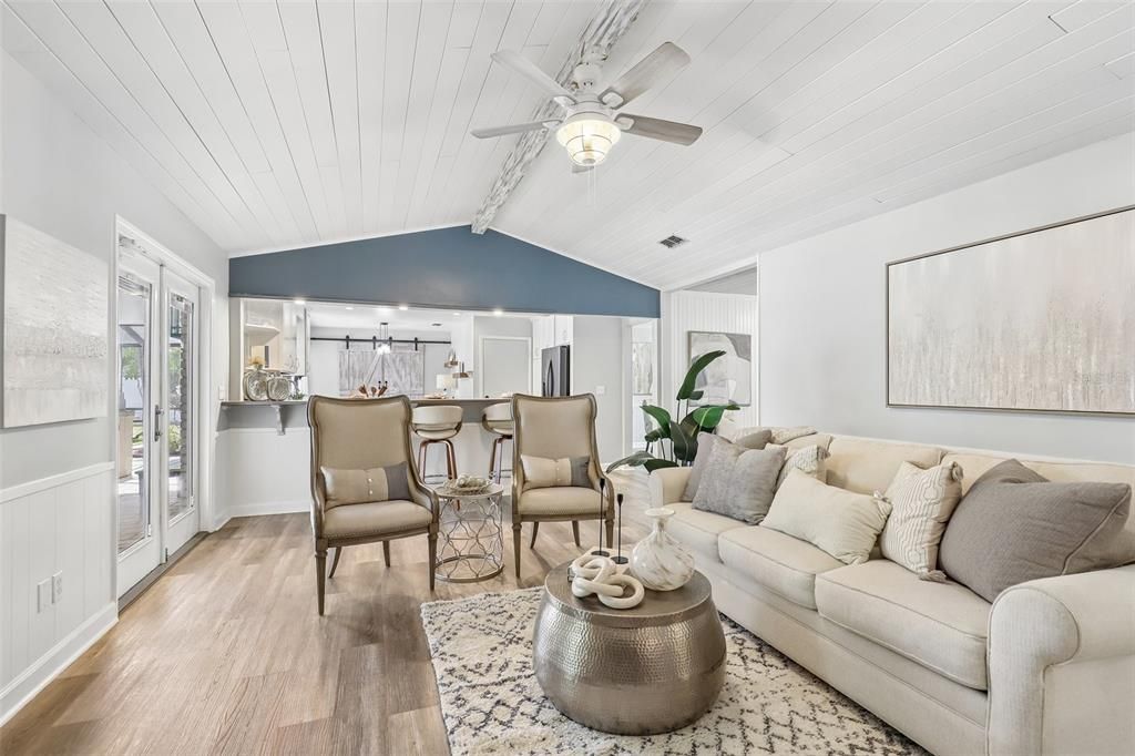 For Sale: $775,000 (3 beds, 3 baths, 1805 Square Feet)