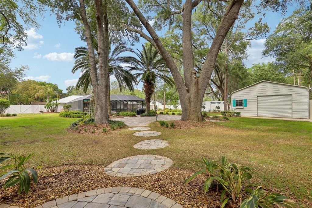 For Sale: $775,000 (3 beds, 3 baths, 1805 Square Feet)