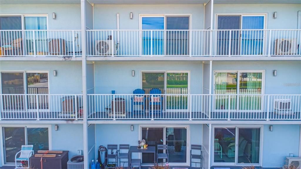 For Sale: $225,000 (1 beds, 1 baths, 448 Square Feet)