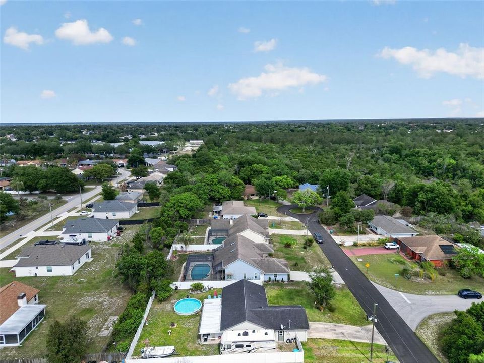 Activo con contrato: $365,000 (3 camas, 2 baños, 1791 Pies cuadrados)