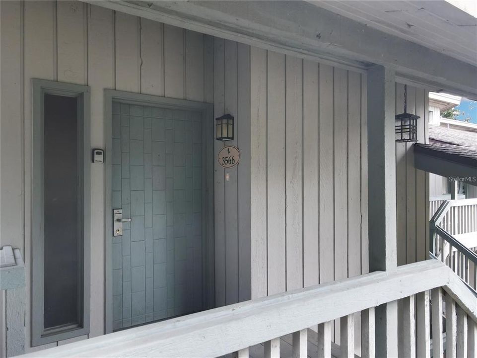 For Sale: $135,000 (2 beds, 2 baths, 1123 Square Feet)
