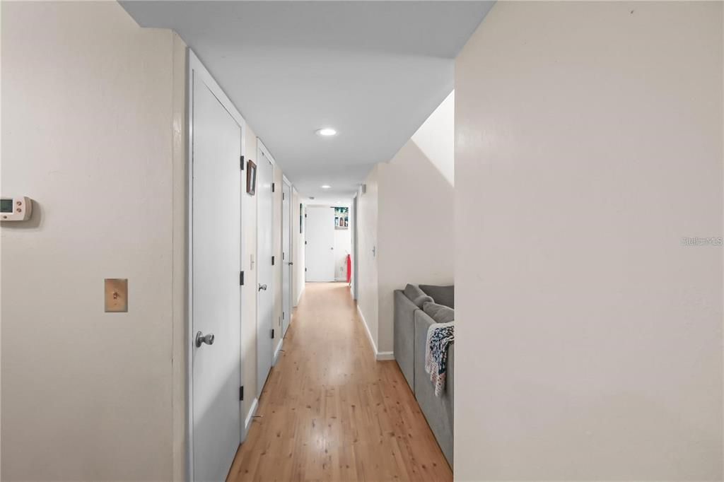 For Sale: $135,000 (2 beds, 2 baths, 1123 Square Feet)