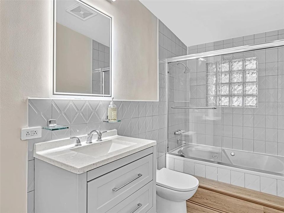 В аренду: $26,000 (5 спален, 5 ванн, 3908 Квадратных фут)