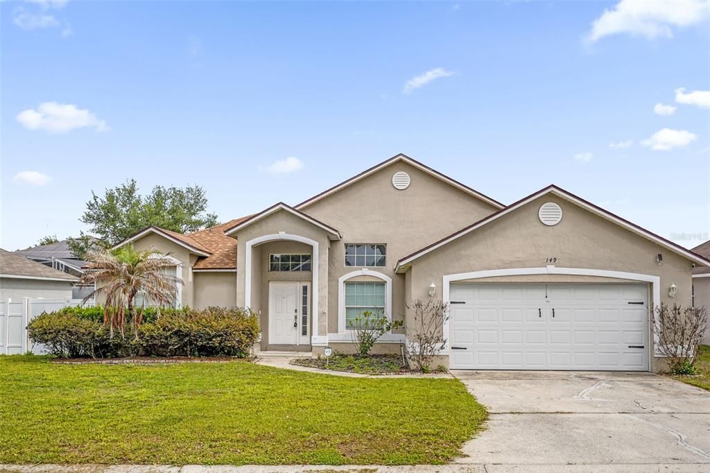 For Sale: $500,000 (4 beds, 2 baths, 1506 Square Feet)