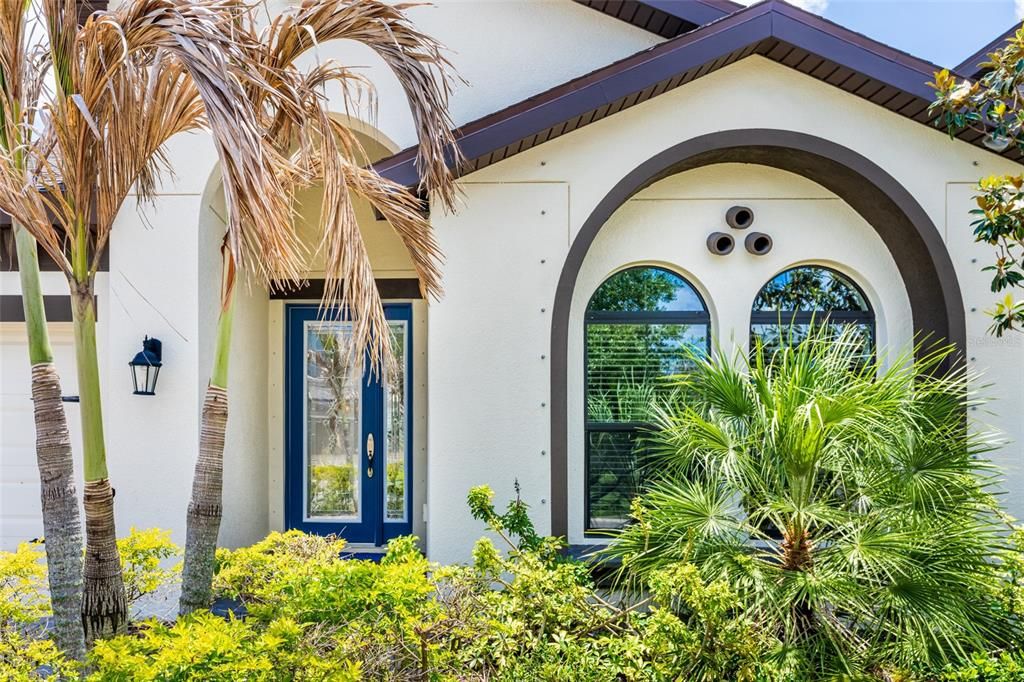 Active With Contract: $385,000 (3 beds, 2 baths, 2100 Square Feet)