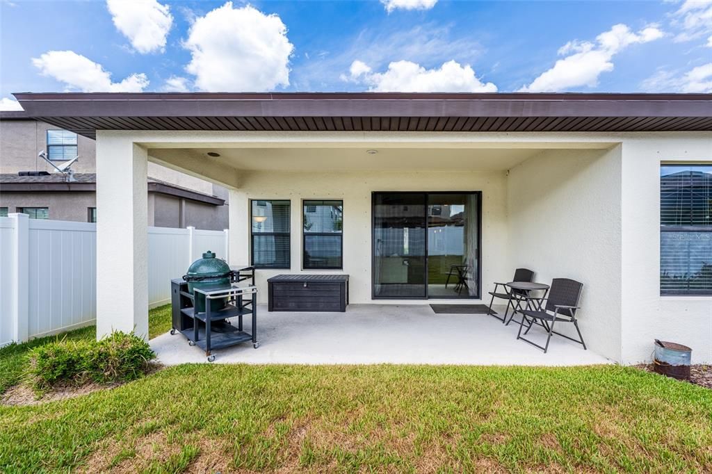 Active With Contract: $385,000 (3 beds, 2 baths, 2100 Square Feet)