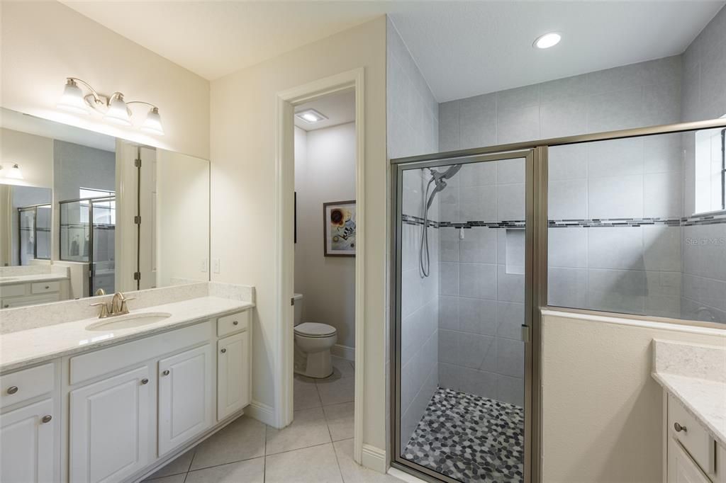 Active With Contract: $385,000 (3 beds, 2 baths, 2100 Square Feet)