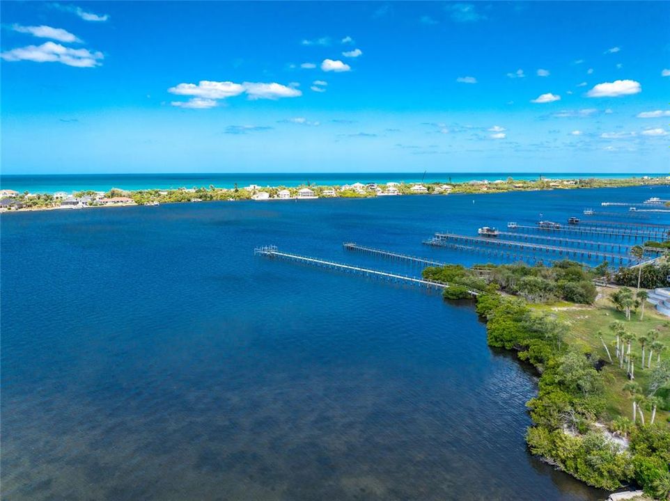 En Venta: $2,295,000 (1.29 acres)