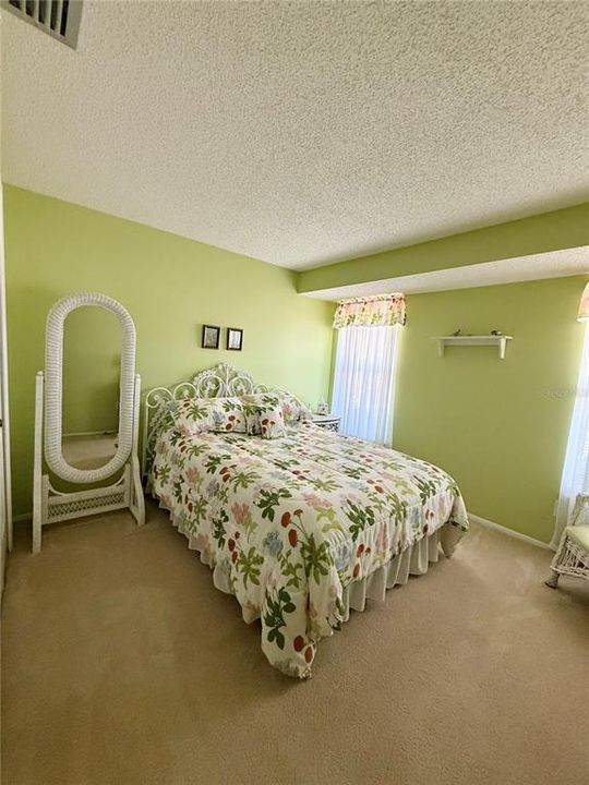 В аренду: $2,300 (3 спален, 2 ванн, 1092 Квадратных фут)
