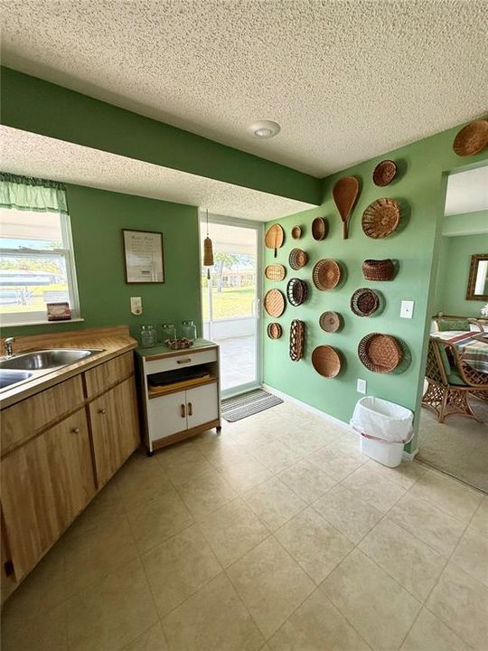 В аренду: $2,300 (3 спален, 2 ванн, 1092 Квадратных фут)