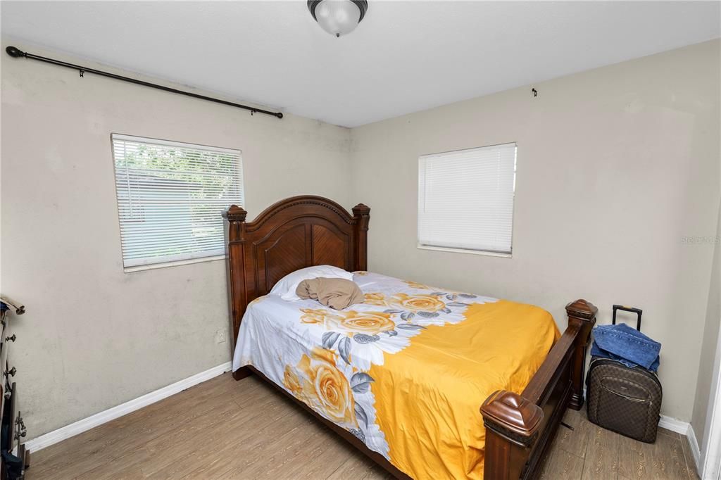 En Venta: $190,000 (3 camas, 1 baños, 912 Pies cuadrados)