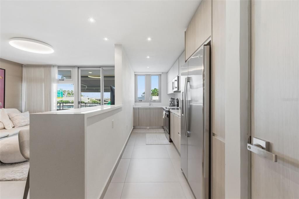 For Sale: $650,000 (3 beds, 2 baths, 1347 Square Feet)