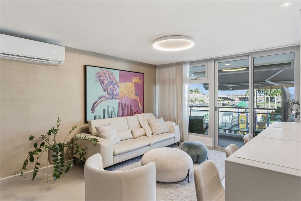 For Sale: $650,000 (3 beds, 2 baths, 1347 Square Feet)