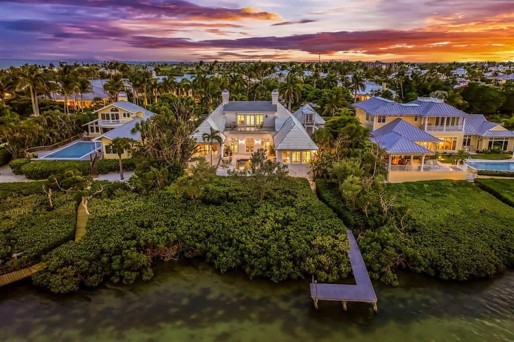 For Sale: $7,500,000 (5 beds, 6 baths, 4475 Square Feet)