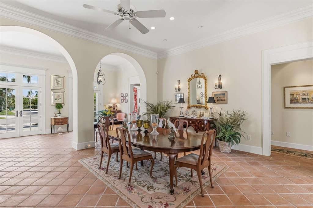 For Sale: $7,500,000 (5 beds, 6 baths, 4475 Square Feet)