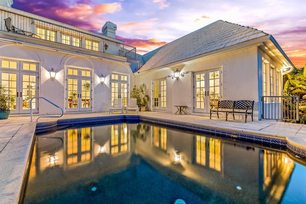 For Sale: $7,500,000 (5 beds, 6 baths, 4475 Square Feet)