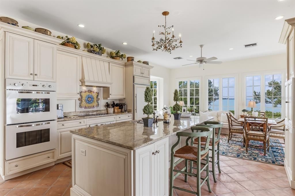 For Sale: $7,500,000 (5 beds, 6 baths, 4475 Square Feet)