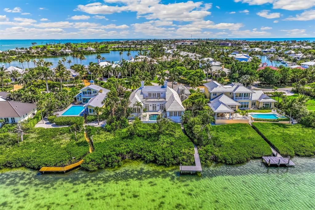 For Sale: $7,500,000 (5 beds, 6 baths, 4475 Square Feet)
