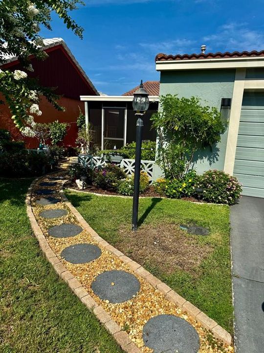 En Venta: $215,000 (2 camas, 2 baños, 1142 Pies cuadrados)