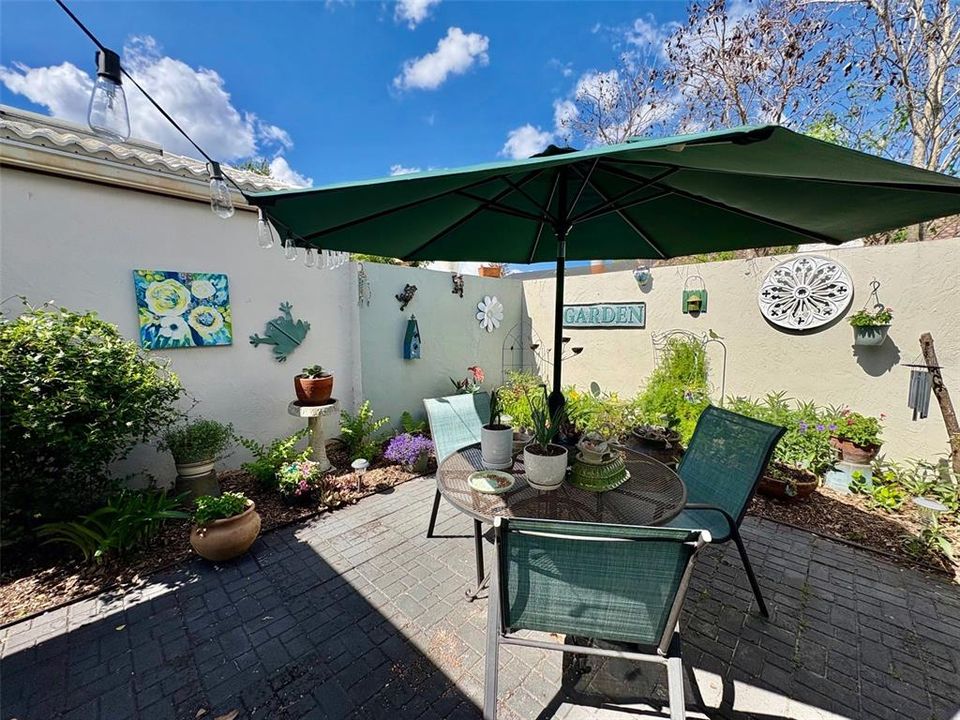 En Venta: $215,000 (2 camas, 2 baños, 1142 Pies cuadrados)