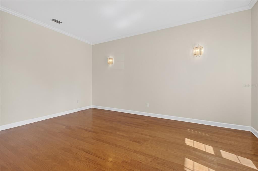 En Venta: $1,150,000 (5 camas, 4 baños, 3754 Pies cuadrados)