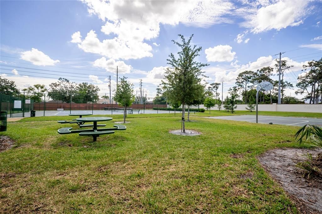 En Venta: $1,150,000 (5 camas, 4 baños, 3754 Pies cuadrados)