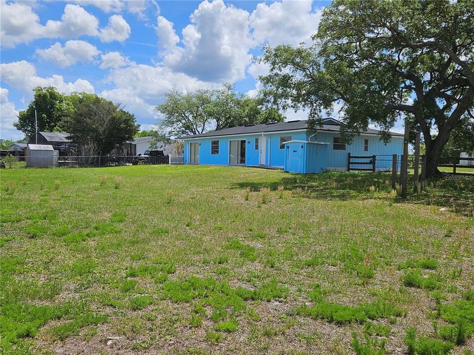 На продажу: $329,900 (3 спален, 2 ванн, 1492 Квадратных фут)