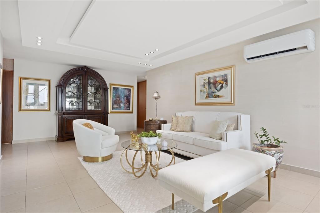 For Sale: $850,000 (4 beds, 3 baths, 3064 Square Feet)