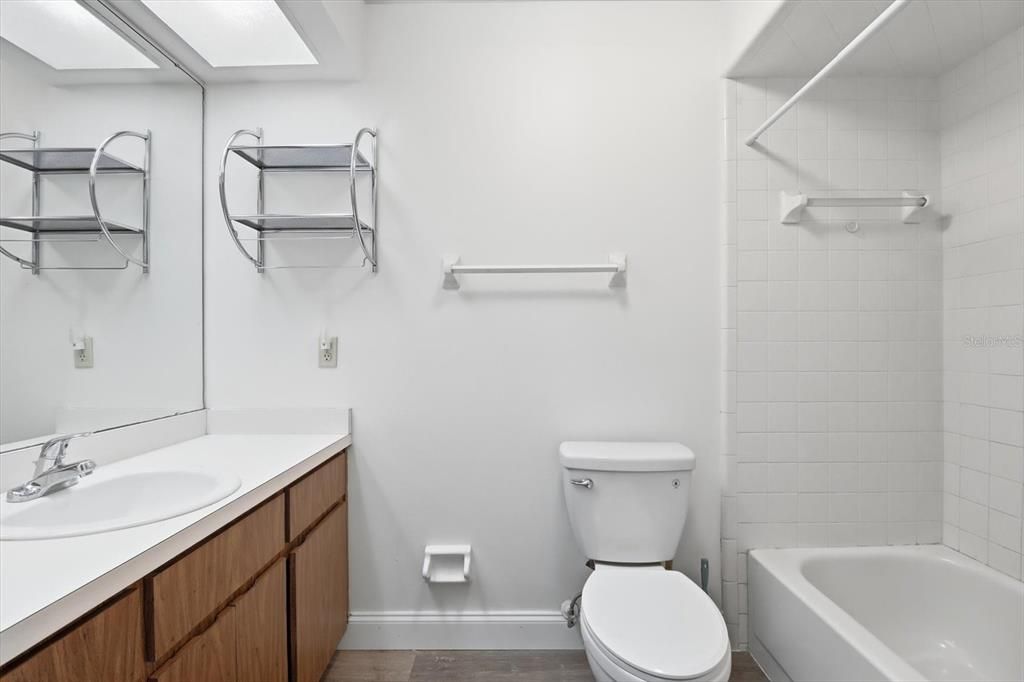 En Venta: $196,200 (2 camas, 2 baños, 1176 Pies cuadrados)