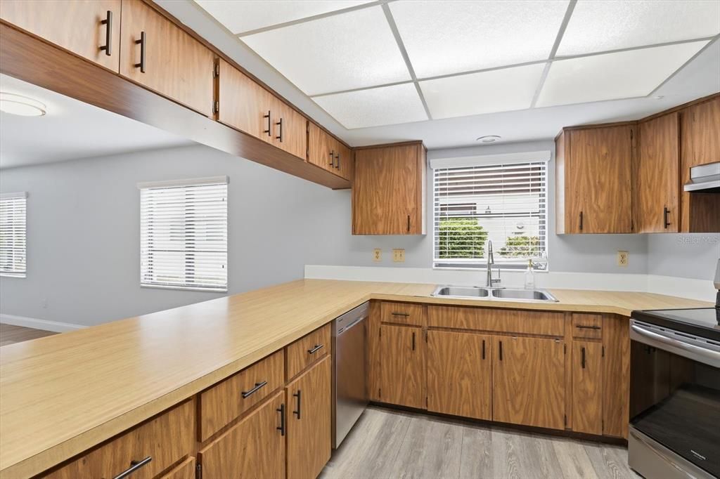 En Venta: $196,200 (2 camas, 2 baños, 1176 Pies cuadrados)